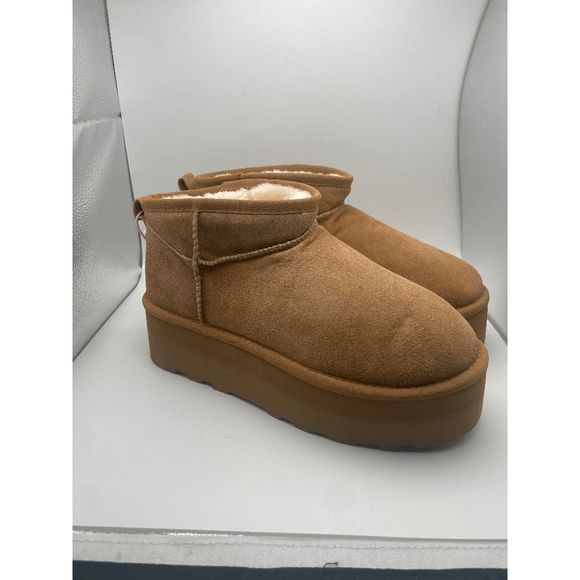 CUSHIONAIRE Women's COZY Genuine Suede pull on platform boot, Chestnut 8.5 - Picture 1 of 5